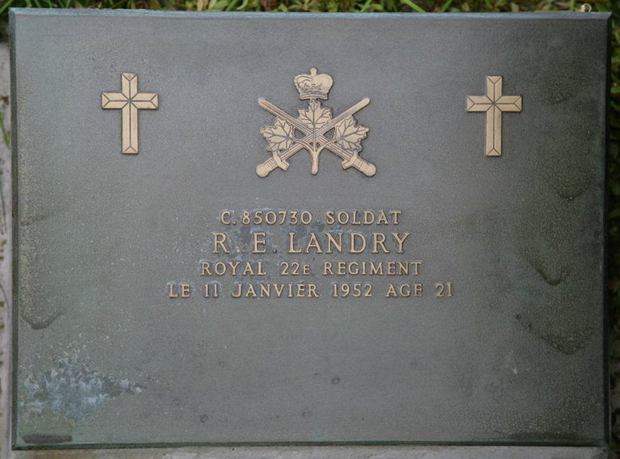 LANDRY R E