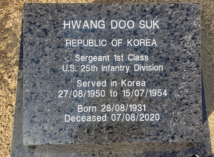 HWANG DOO SUK